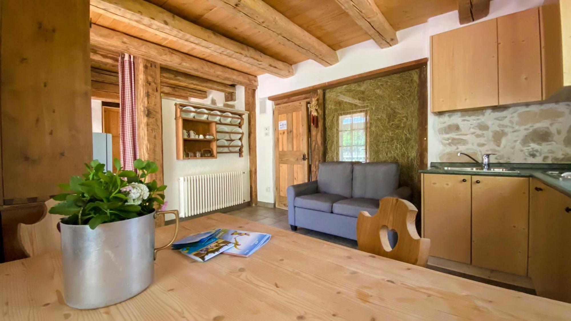 Maso Franceschella Bed & Breakfast Carano  Exterior photo