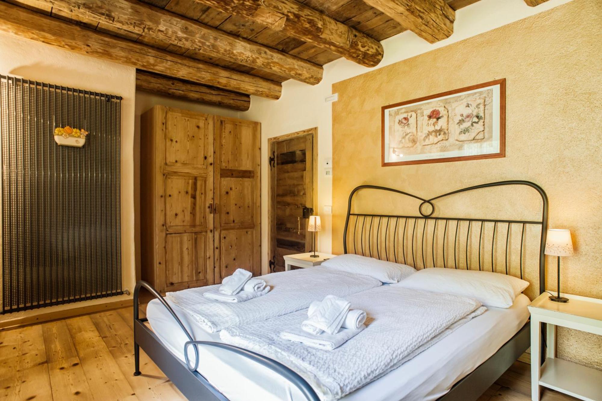 Maso Franceschella Bed & Breakfast Carano  Exterior photo